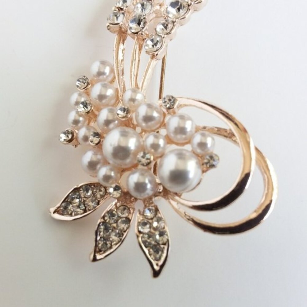 Faux Pearl & Rhinestone Brooch - Picture 6 of 10